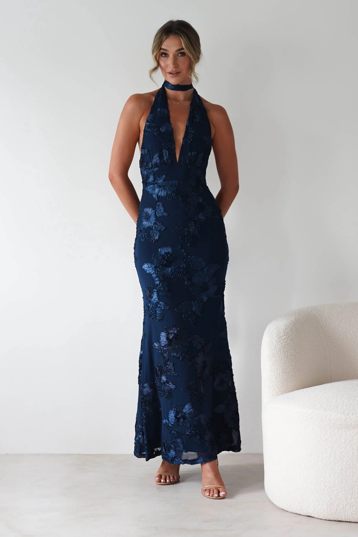 Halsey Tie Back Maxi Dress | Navy Textured - Image 7