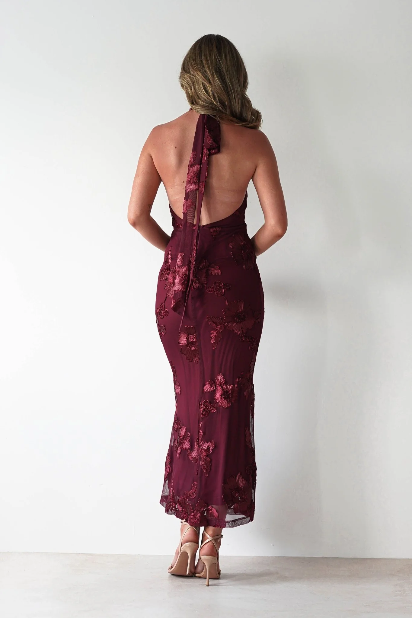 Halsey Tie Back Maxi Dress | Wine Textured - Image 3