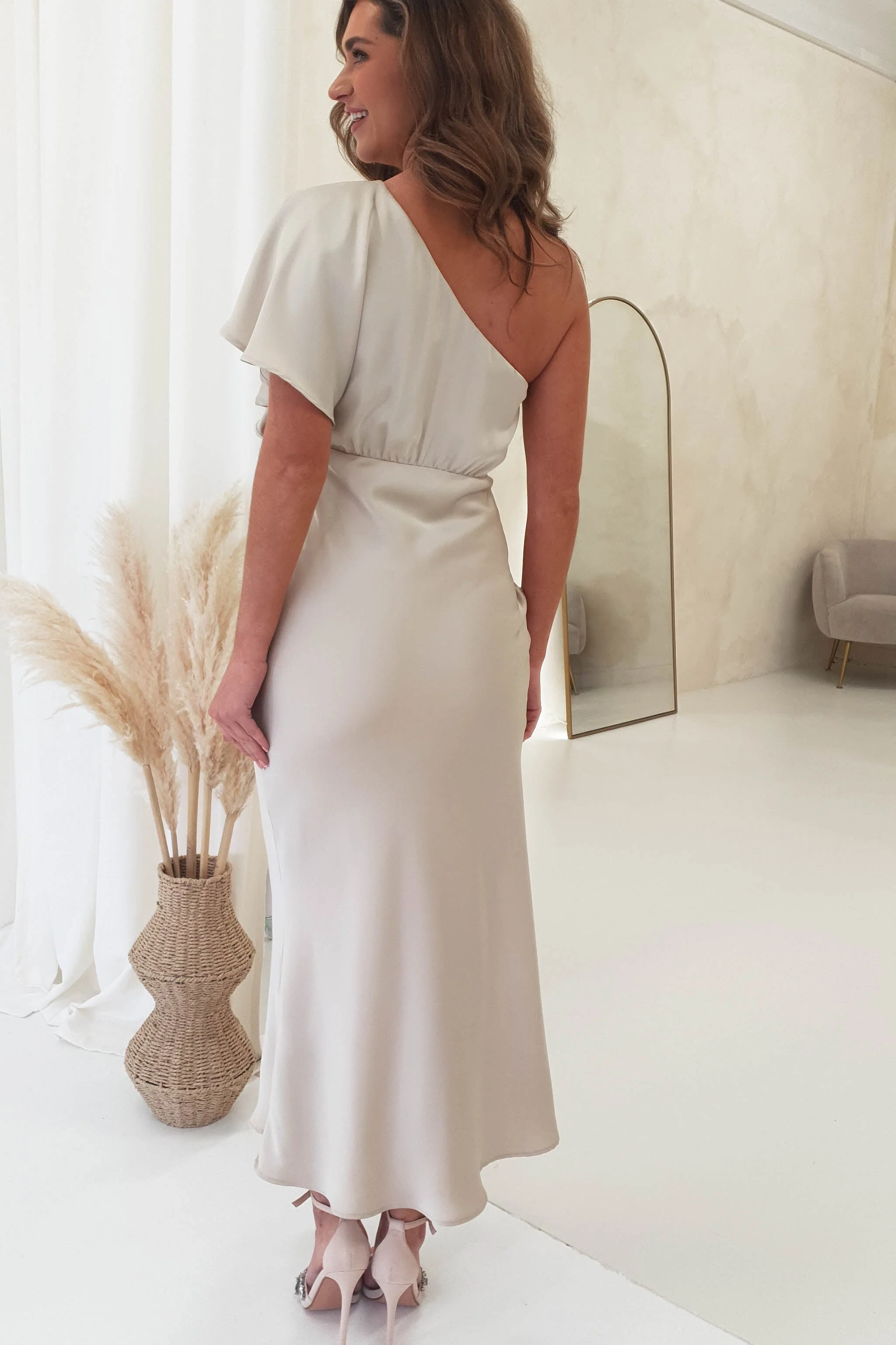 Jenna Soft Satin One Shoulder Maxi | Champagne - Image 4