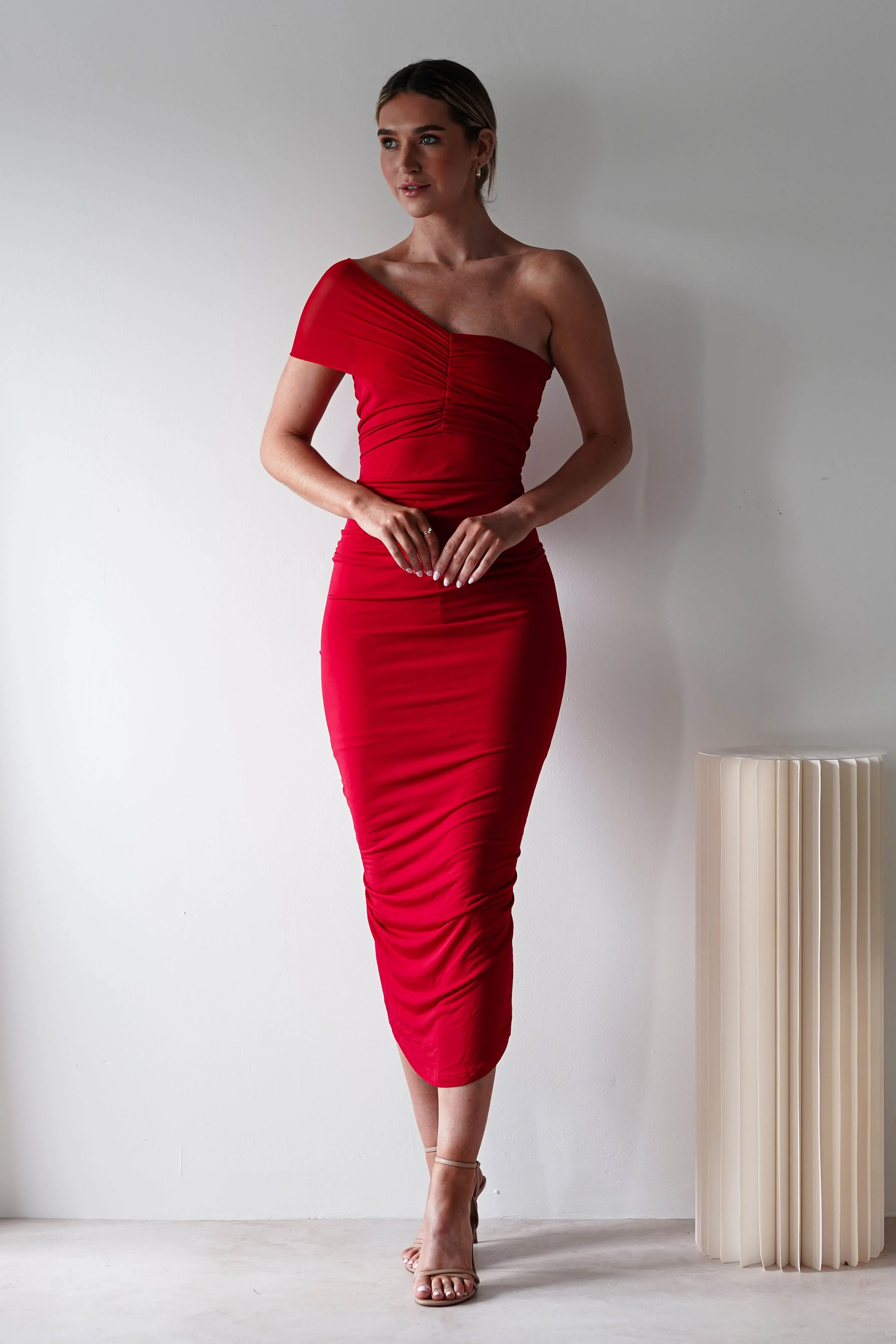 Sania Bodycon Midi Dress | Red - Image 7