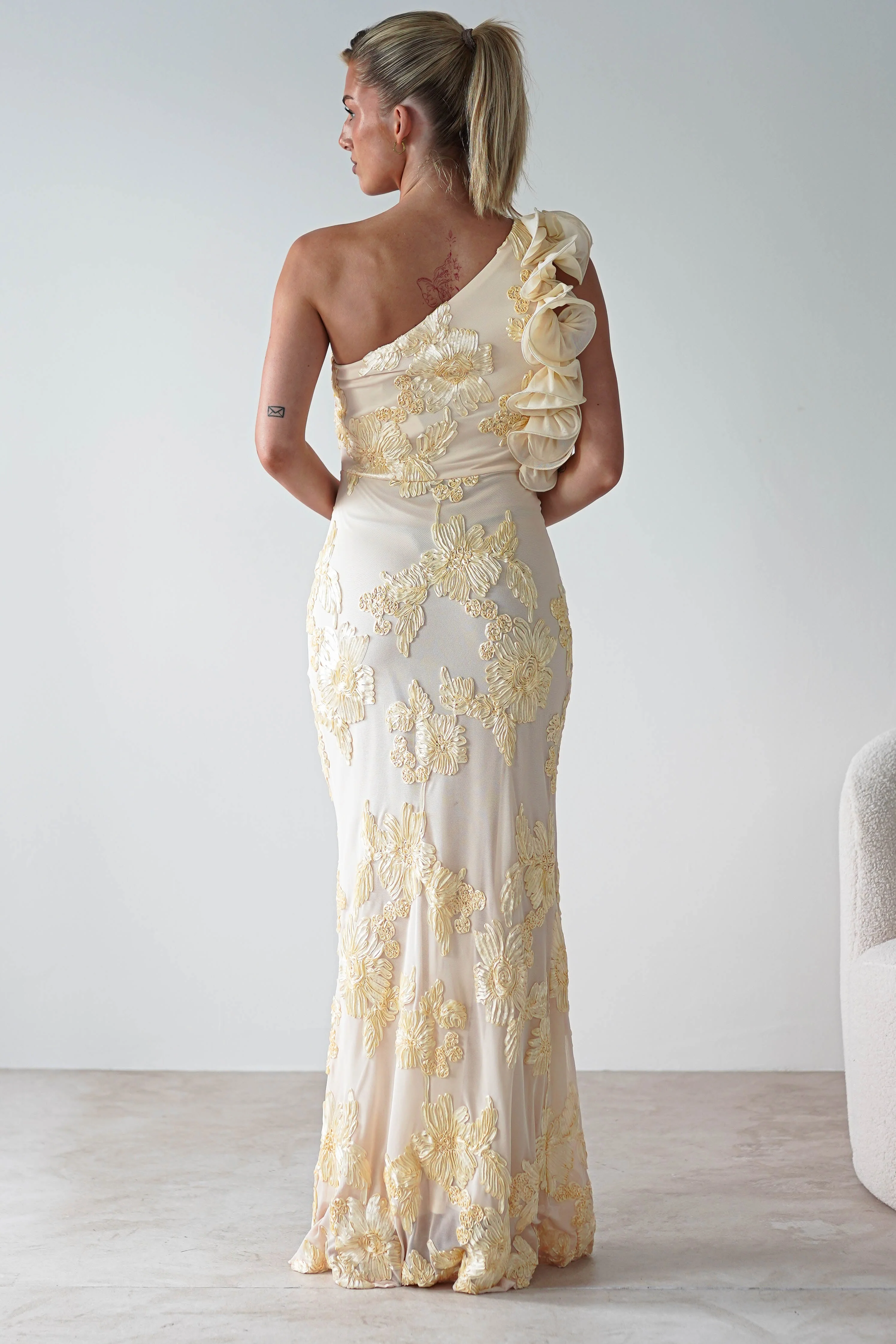 Siren Bodycon Maxi Dress | Light Yellow - Image 4