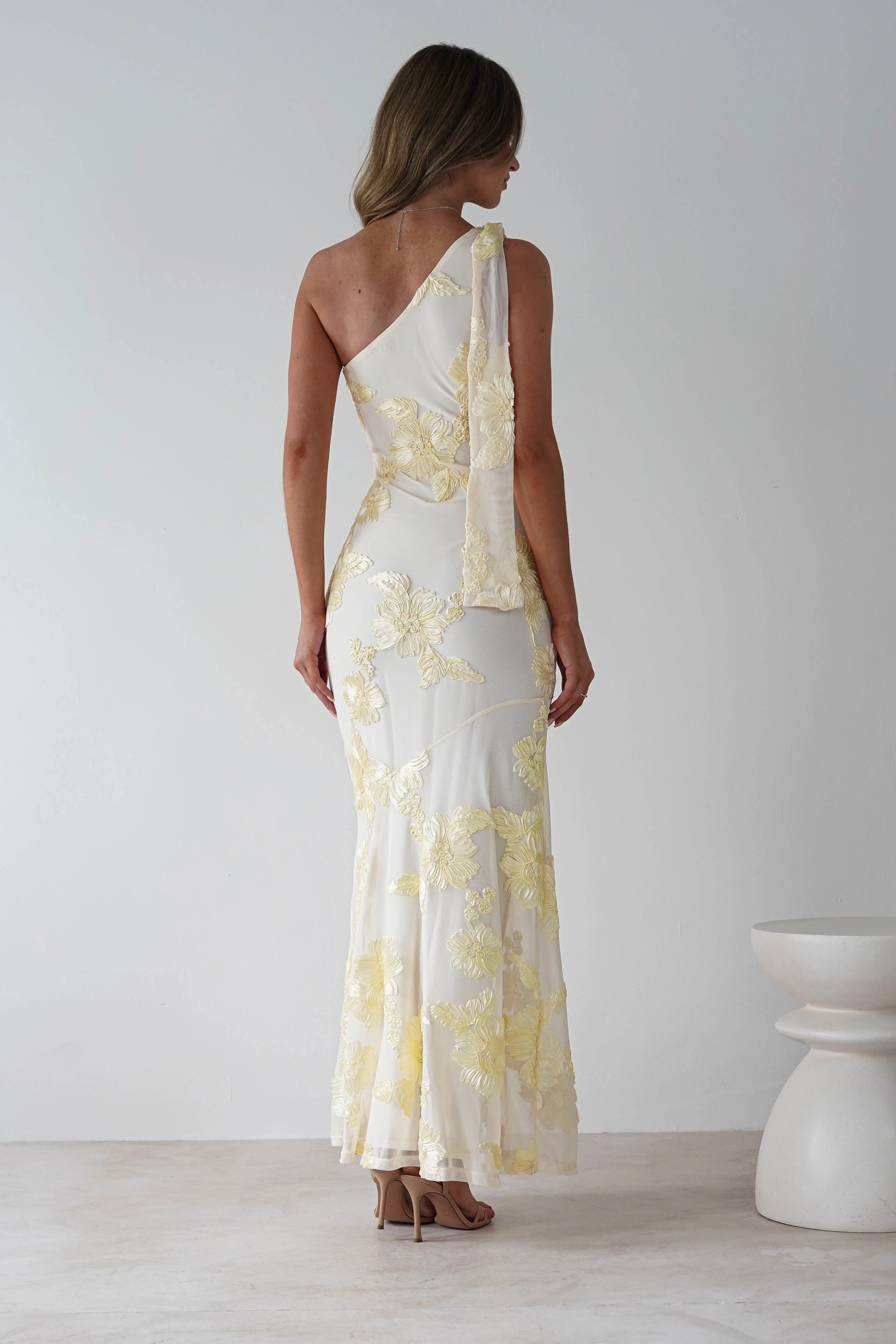 Thelma Floral Textured Maxi Dress | Light Yellow - Image 5