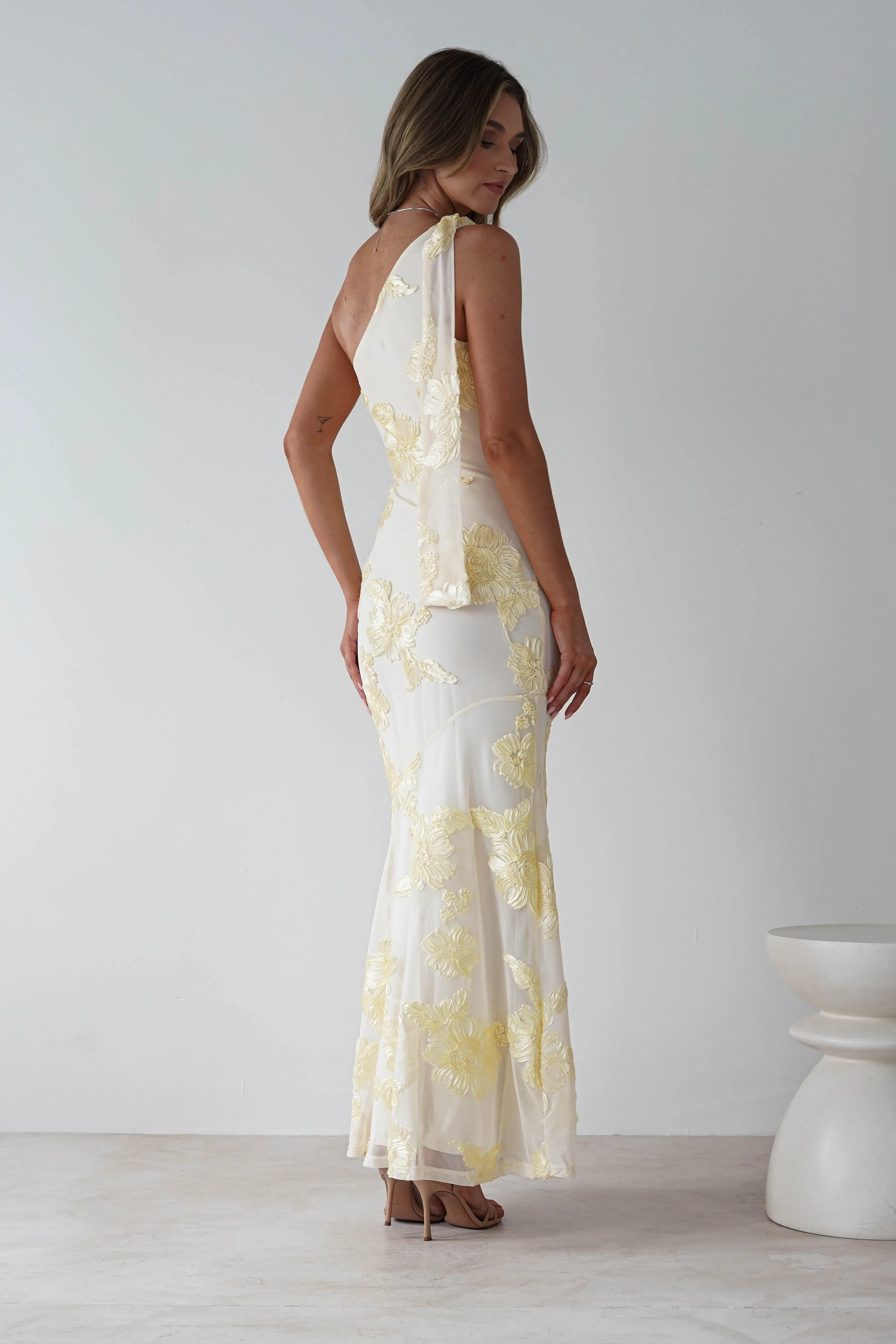 Thelma Floral Textured Maxi Dress | Light Yellow - Image 8
